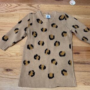 Old Navy Tan and Black Leopard Print Sweater